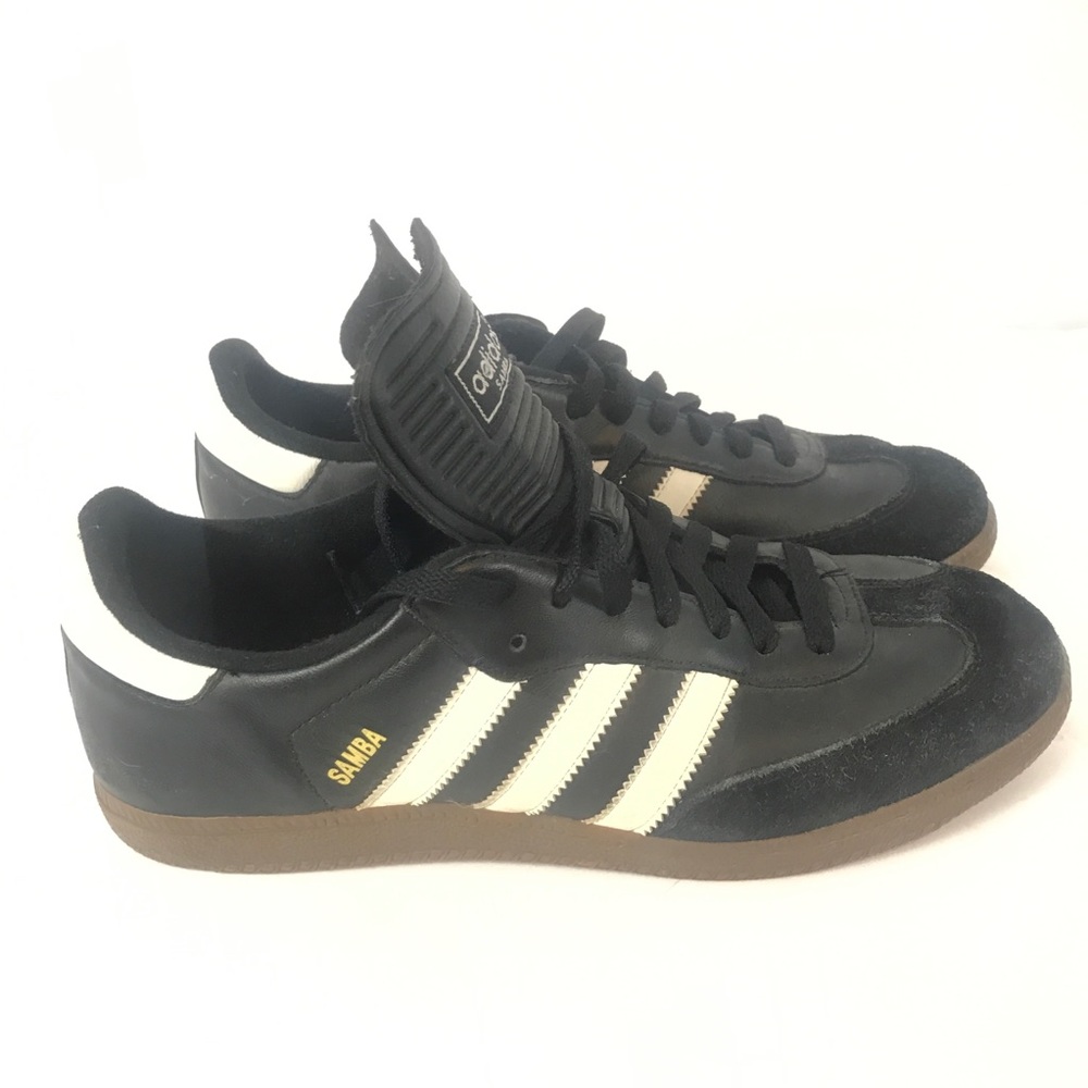 Adidas Samba sz 9 Lite weight Soccer Shoes